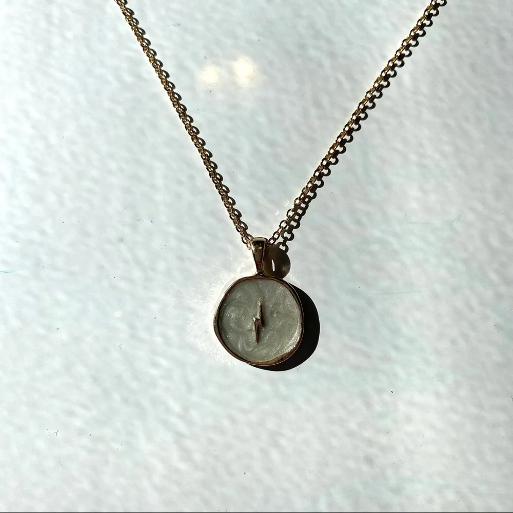 Lightning Necklace - Picture 5 of 9